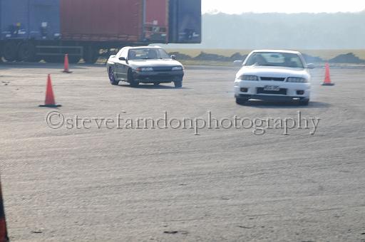 santash+li0019.JPG - (C)S.FARNDON
