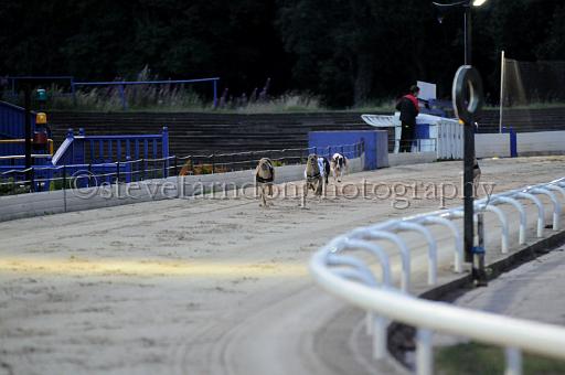 sat18_016.JPG - (C)S.FARNDON