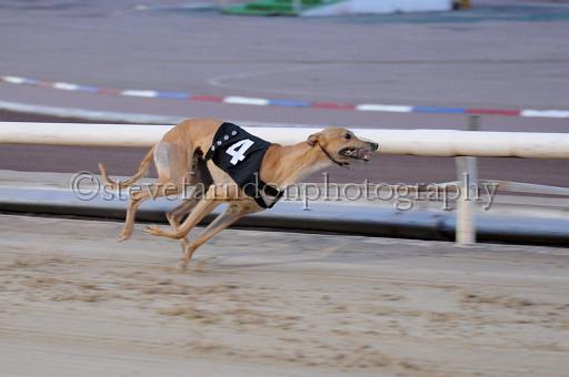 sat18_023.JPG - (C)S.FARNDON