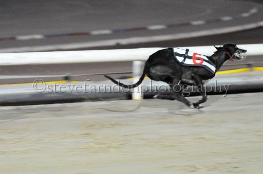 sat18_069.JPG - (C)S.FARNDON