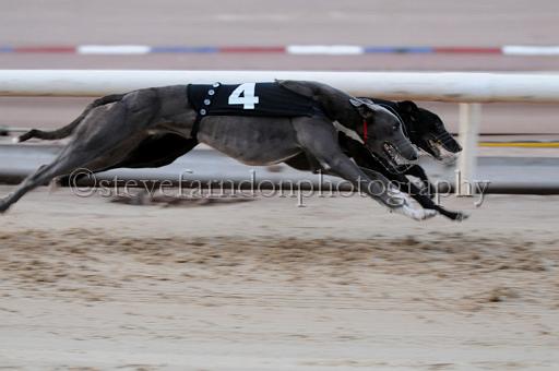 sat25_083.JPG - (C)S.FARNDON