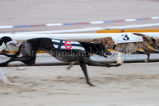 sat25_093.JPG - (C)S.FARNDON