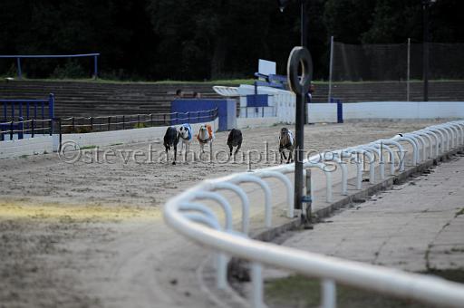 sat25_095.JPG - (C)S.FARNDON