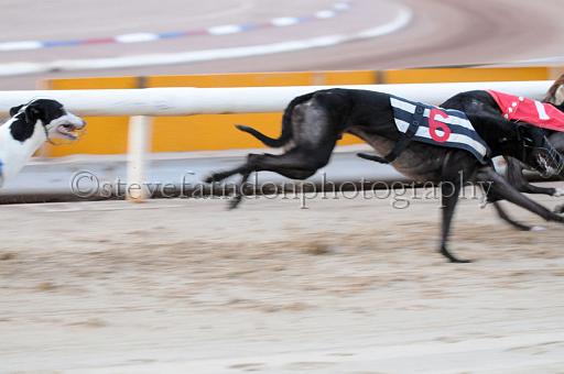 sat25_102.JPG - (C)S.FARNDON