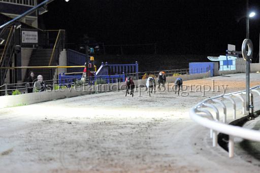 sat25_160.JPG - (C)S.FARNDON