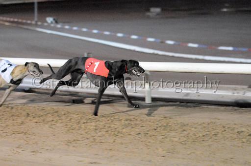 sat25_162.JPG - (C)S.FARNDON