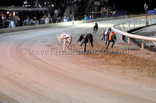 sat25_202.JPG - (C)S.FARNDON
