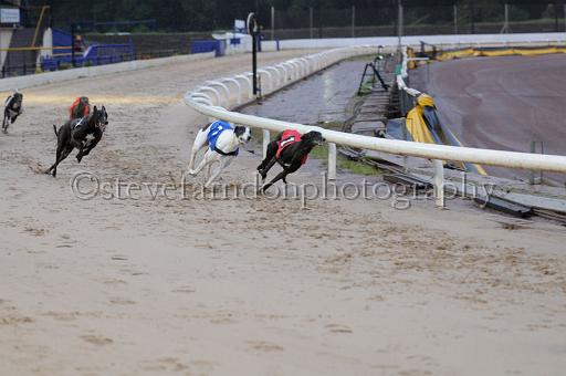 sun26_089.JPG - (C)S.FARNDON