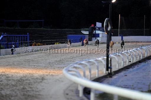 sun26_151.JPG - (C)S.FARNDON
