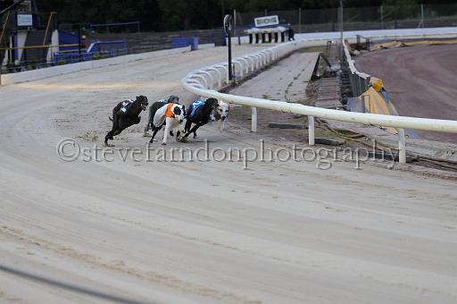 mayaction_199.jpg - (C)S.FARNDON