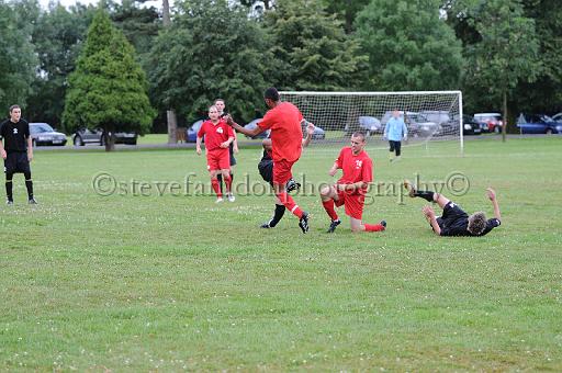 Bedworth_014.JPG - (C)S.FARNDON
