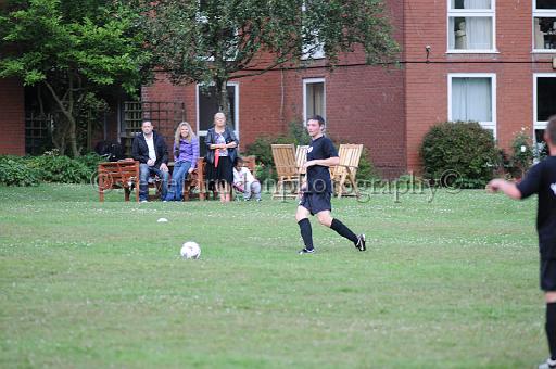 Bedworth_041.JPG - (C)S.FARNDON