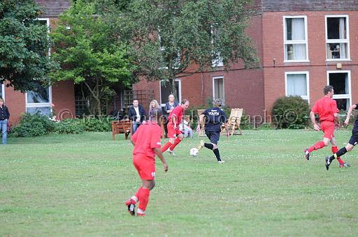 Bedworth_042.JPG - (C)S.FARNDON
