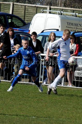 footie1006.jpg - (C)S.FARNDON