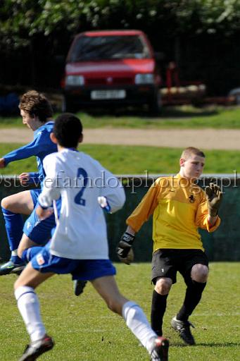 footie1018.jpg - (C)S.FARNDON