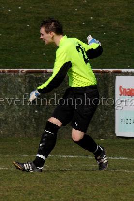 footie1020.jpg - (C)S.FARNDON