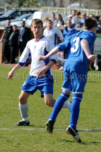 footie1025.jpg - (C)S.FARNDON