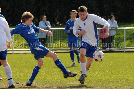 footie1036.jpg - (C)S.FARNDON