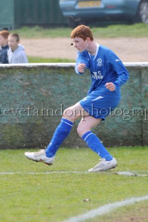 footie1050.jpg - (C)S.FARNDON
