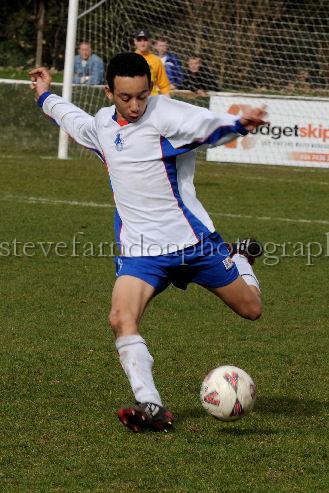 footie1071.jpg - (C)S.FARNDON