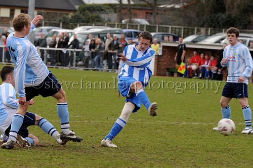 footie2028.jpg - (C)S.FARNDON