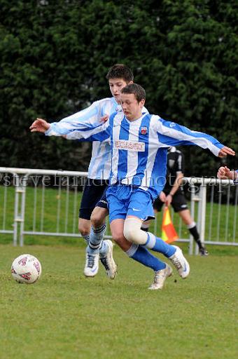 footie2044.jpg - (C)S.FARNDON