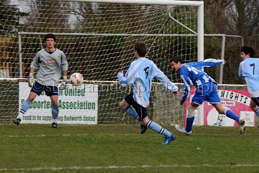 footie2053.jpg - (C)S.FARNDON