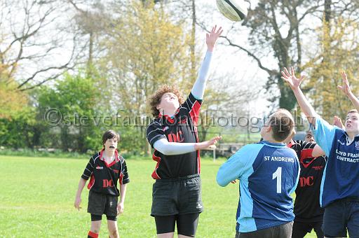 worth0209.jpg - (C)S.FARNDON