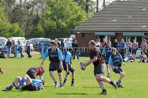 worth0304.jpg - (C)S.FARNDON
