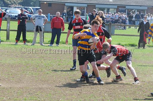 worth0624.jpg - (C)S.FARNDON