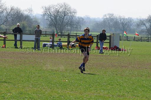worth0639.jpg - (C)S.FARNDON
