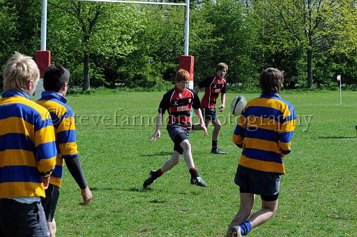 worth0692.jpg - (C)S.FARNDON