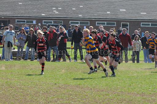 worth0734.jpg - (C)S.FARNDON