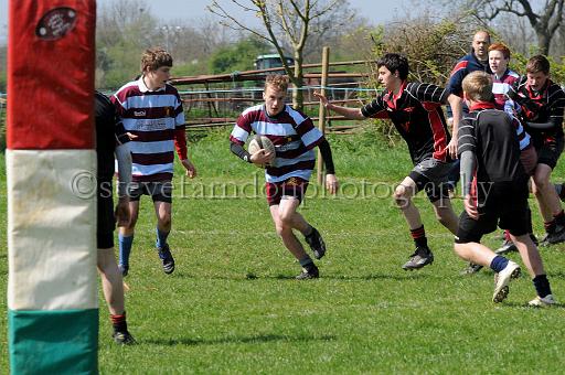worth0804.jpg - (C)S.FARNDON