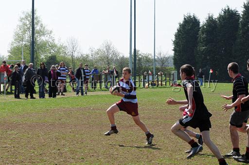 worth0810.jpg - (C)S.FARNDON