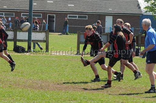 worth0902.jpg - (C)S.FARNDON