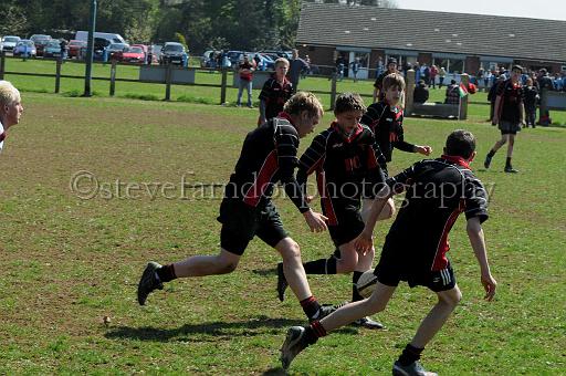 worth0927.jpg - (C)S.FARNDON