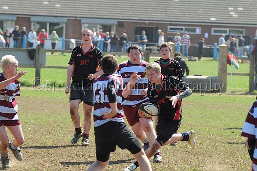 worth0993.jpg - (C)S.FARNDON