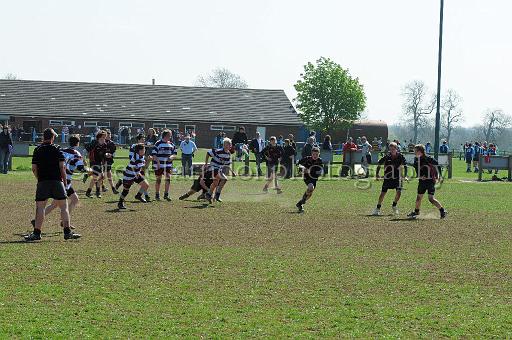 worth1016.jpg - (C)S.FARNDON