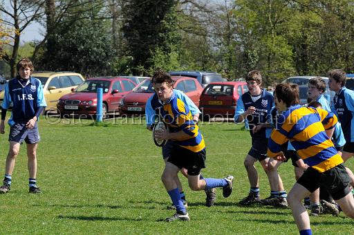worth1062.jpg - (C)S.FARNDON