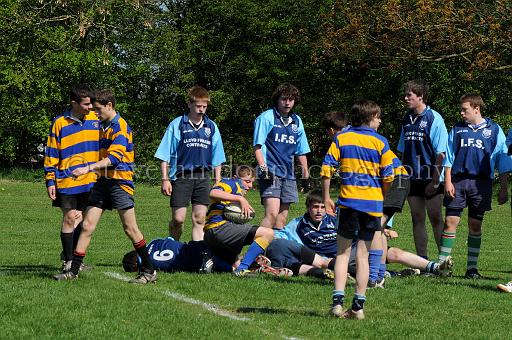 worth1091.jpg - (C)S.FARNDON