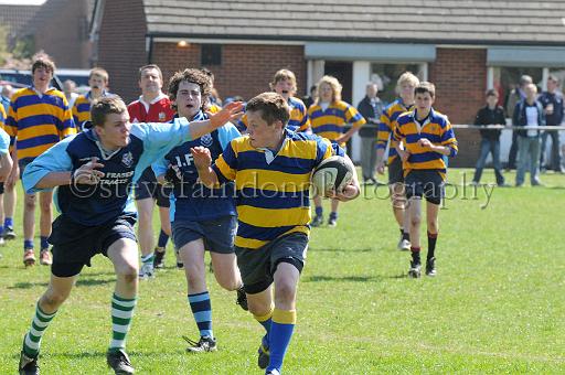worth1112.jpg - (C)S.FARNDON