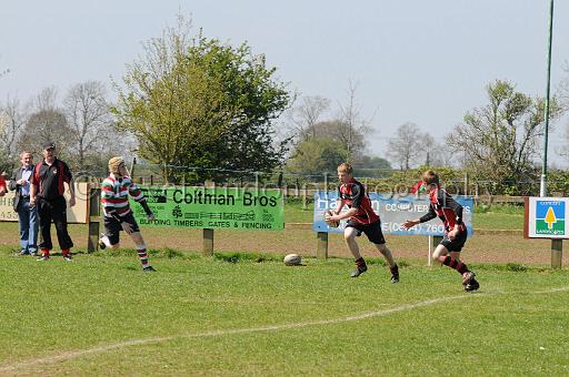 worth1237.jpg - (C)S.FARNDON