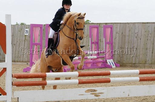 NRS_1042.JPG - (C)S.FARNDON