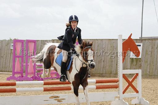 NRS_1088.JPG - (C)S.FARNDON