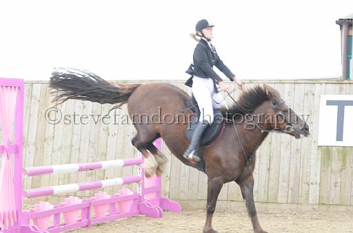 NRS_1977.JPG - (C)S.FARNDON