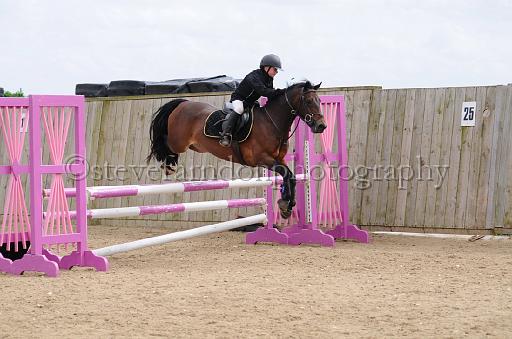 NRS_2000.JPG - (C)S.FARNDON