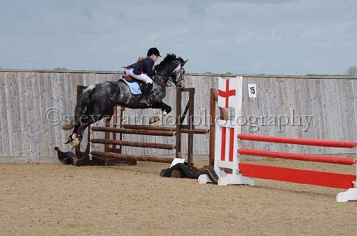 NRS_2037.JPG - (C)S.FARNDON