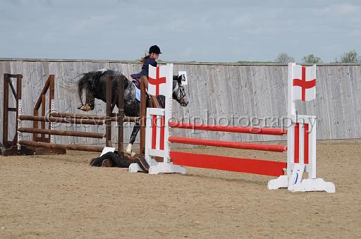 NRS_2039.JPG - (C)S.FARNDON