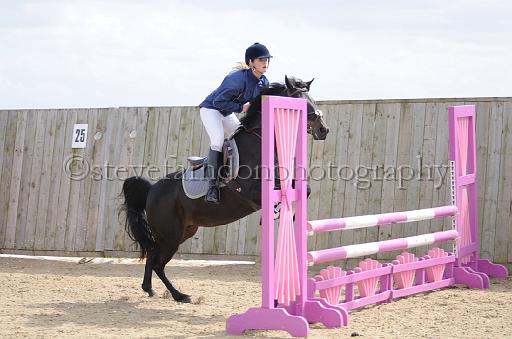 NRS_2077.JPG - (C)S.FARNDON